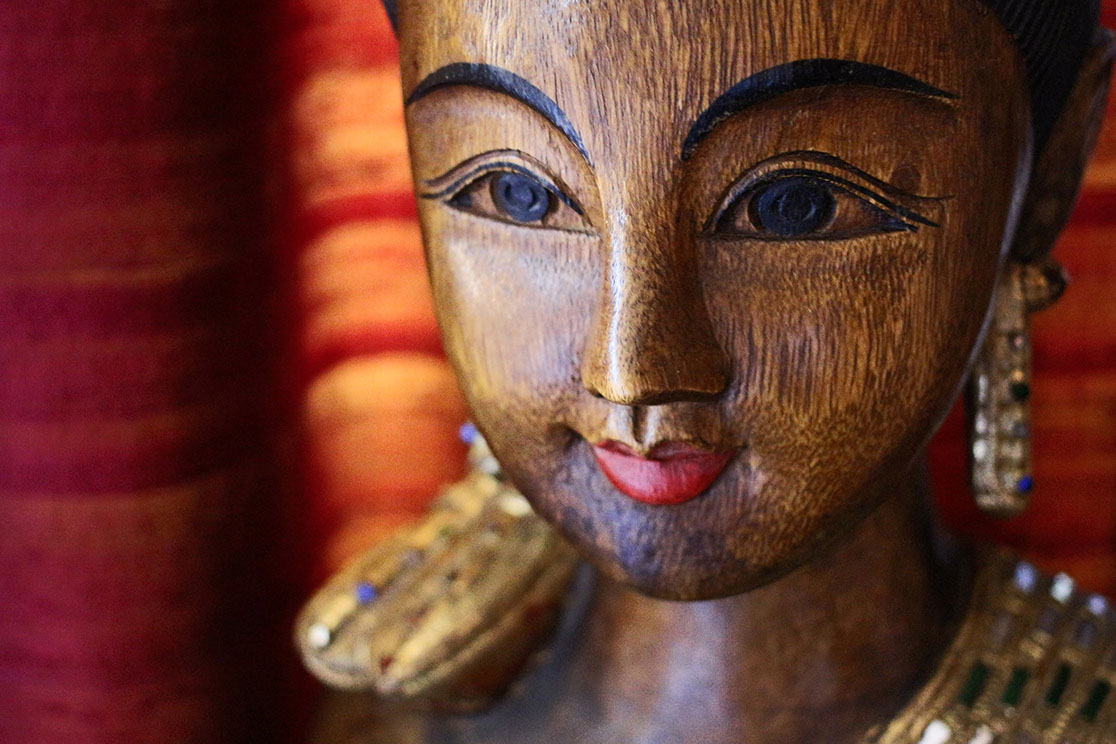 Detalhe da decoração oriental do Swadisht